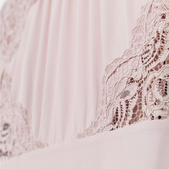 Dusty Pink Open Back Lace Dress - Picture 3 of 4